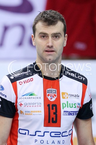  08.03.2014 RZESZOW <br />SIATKOWKA PLUS LIGA 2013/2014 MEN VOLLEYBALL POLAND POLISH PLUSLIGA LEAGUE SEASON 2013/2014 <br />MECZ ASSECO RESOVIA RZESZOW - EFFECTOR KIELCE <br />N/Z PETER VERES SYLWETKA GLOWKA PORTRET<br /> 