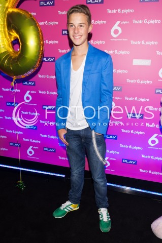  08.03.2014 WARSZAWA<br />PREMIERA BROMBA W SIECI W TEATRZE 6 PIETRO<br />N/Z ADAM ZDROJKOWSKI<br /> 