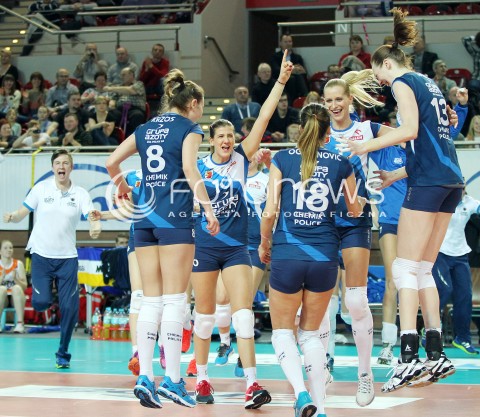  09.03.2014 OSTROWIEC SWIETOKRZYSKI<br />SIATKOWKA<br />FINAL PUCHARU POLSKI W PILCE SIATKOWEJ KOBIET ENEA CUP 2014 <br />MECZ FINALOWY CHEMIK POLICE - POLSKI CUKIER MUSZYNIANKA FAKRO BANK BPS MUSZYNA<br />CHEMIK POLICE ZDOBYWCA PUCHARU POLSKI ENEA CUP 2014<br />N/Z RADOSC PUCHAR WYGRANA EMOCJE ZWYCIESTWO ANA BJELICA ANNA WERBLINSKA <br /> 