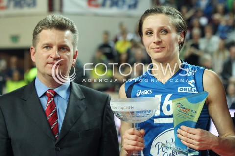  09.03.2014 OSTROWIEC SWIETOKRZYSKI<br />SIATKOWKA<br />FINAL PUCHARU POLSKI W PILCE SIATKOWEJ KOBIET ENEA CUP 2014 <br />MECZ FINALOWY CHEMIK POLICE - POLSKI CUKIER MUSZYNIANKA FAKRO BANK BPS MUSZYNA<br />CHEMIK POLICE ZDOBYWCA PUCHARU POLSKI ENEA CUP 2014<br />N/Z ALEKSANDRA JAGIELO NAGRODA DLA NAJLEPSZEJ ZAGRYWAJACEJ NAJLEPSZA ZAGRYWAJACA<br /> 