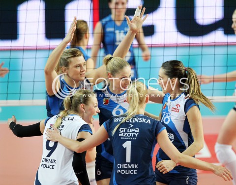  09.03.2014 OSTROWIEC SWIETOKRZYSKI<br />SIATKOWKA<br />FINAL PUCHARU POLSKI W PILCE SIATKOWEJ KOBIET ENEA CUP 2014 <br />MECZ FINALOWY CHEMIK POLICE - POLSKI CUKIER MUSZYNIANKA FAKRO BANK BPS MUSZYNA<br />N/Z AGNIESZKA BEDNAREK - KASZA MALGORZATA GLINKA - MOGENTALE MAJA OGNJENOVIC RADOSC EMOCJE <br /> 