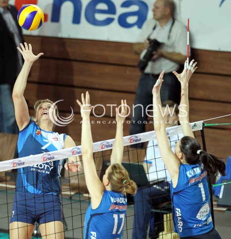  09.03.2014 OSTROWIEC SWIETOKRZYSKI<br />SIATKOWKA<br />FINAL PUCHARU POLSKI W PILCE SIATKOWEJ KOBIET ENEA CUP 2014 <br />MECZ FINALOWY CHEMIK POLICE - POLSKI CUKIER MUSZYNIANKA FAKRO BANK BPS MUSZYNA<br />N/Z MALGORZATA GLINKA - MOGENTALE <br /> 