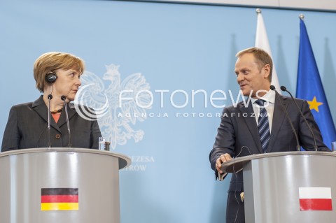  12.03.2014 WARSZAWA KONFERENCJA PRASOWA PREMIERA DONALDA TUSKA I KANCLERZ NIEMIEC ANGELI MERKEL PO SPOTKANIU W WARSZAWIE N/Z PREZES RADY MINISTROW PREMIER DONALD TUSK KANCLERZ NIEMIEC ANGELA MERKEL  