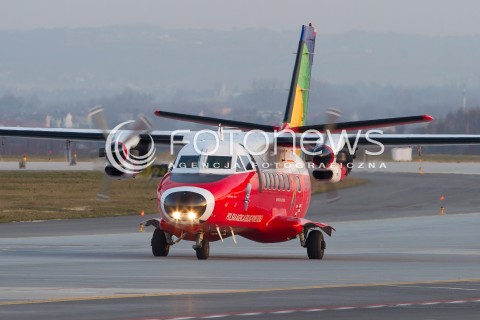  14.03.2014 JASIONKA <br />LOTNISKO RZESZOW JASIONKA<br />ZDJECIE ILUSTRACYJNE<br />N/Z SAMOLOT TURBOLET L410 PAPUGA NALEZACY DO POLSKIEJ AGENCJI ZEGLUGI POWIETRZNEJ SLUZACY DO KONTROLI SYSTEMOW NAWIGACYJNYCH NA POLSKICH LOTNISKACH<br /> 