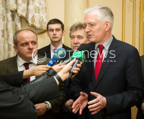  15.03.2014 JASIONKA<br />KONFERENCJA CWIERCWIECZE WOLNOSCI - WIES SRODKOWOEUROPEJSKA PO UPADKU KOMUNIZMU<br />N/Z PAWEL KOWAL (L) KAZIMIERZ JAWORSKI (C2) JAROSLAW GOWIN (P) - PREZES POLSKA RAZEM<br /> 