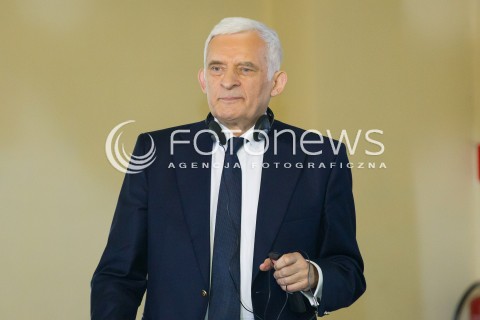  15.03.2014 JASIONKA<br />KONFERENCJA CWIERCWIECZE WOLNOSCI - WIES SRODKOWOEUROPEJSKA PO UPADKU KOMUNIZMU<br />N/Z JERZY BUZEK<br /> 