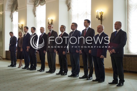  17.03.2014 WARSZAWA POWOLANIE MARKA SAWICKIEGO NA MINISTRA ROLNICTWA I ROZWOJU WSI N/Z RADA MINISTROW W SKLADZIE OD PRAWEJ MAREK SAWICKI MINISTER ROLNICTWA I ROZWOJU WSI STANISLAW KALEMBA BYLY MINISTER ROLNICTWA JACEK CICHOCKI SZEF KANCELARII RADY MINISTROW BARTOSZ ARLUKOWICZ MINISTER ZDROWIA BARTLOMIEJ SIENKIEWICZ MINISTER SPRAW WEWNETRZNYCH MACIEJ GRABOWSKI MINISTER SRODOWISKA BOGDAN ZDROJEWSKI MINISTER KULTURY I DZIEDZICTWA NARODOWEGO MATEUSZ SZCZUREK MINISTER FINANSOW WLADYSLAW KOSINIAK KAMYSZ MINISTER PRACY I POLITYKI SPOLECZNEJ  ELZBIETA BIENKOWSKA MINISTER INFRANSTRUKTURY I ROZWOJU PREMIER DONALD TUSK  