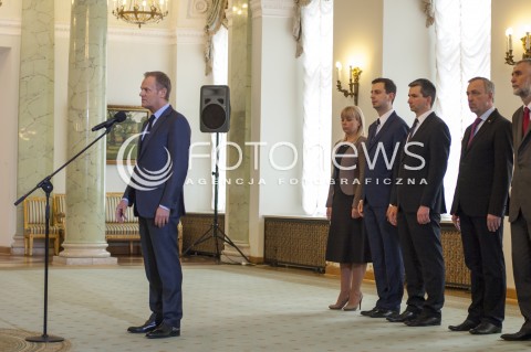  17.03.2014 WARSZAWA POWOLANIE MARKA SAWICKIEGO NA MINISTRA ROLNICTWA I ROZWOJU WSI N/Z PREMIER RP DONALD TUSK ELZBIETA BIENKOWSKA MINISTER INFRANSTRUKTURY I ROZWOJU WLADYSLAW KOSINIAK KAMYSZ MINISTER PRACY I POLITYKI SPOLECZNEJ MATEUSZ SZCZUREK MINISTER FINANSOW BOGDAN ZDROJEWSKI MINISTER KULTURY I DZIEDZICTWA NARODOWEGO  