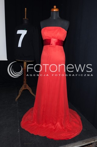  17.03.2014 WARSZAWA <br />KONCERT SOLIDARNI Z UKRAINA W TEATRZE ZYDOWSKIM<br />N/Z PRZEDMIOT LICYTACJI<br /> 