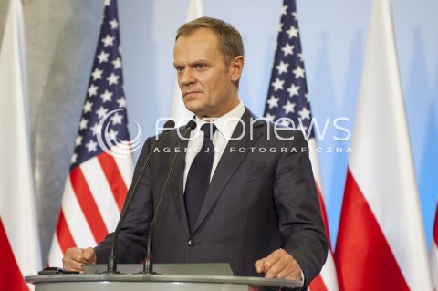  18.03.2014 WARSZAWA SPOTKANIE WICEPREZYDENTA USA JOE BIDENA Z PREMIEREM RP DONALDEM TUSKIEM W WARSZAWIE N/Z PREMIER RP DONALD TUSK  