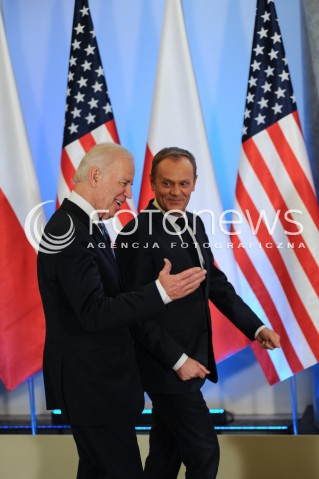  18.03.2014 WARSZAWA<br />WIZYTA WICEPREZYDENTA USA JOE BIDENA W POLSCE<br />N/Z JOE BIDEN DONALD TUSK<br /> 