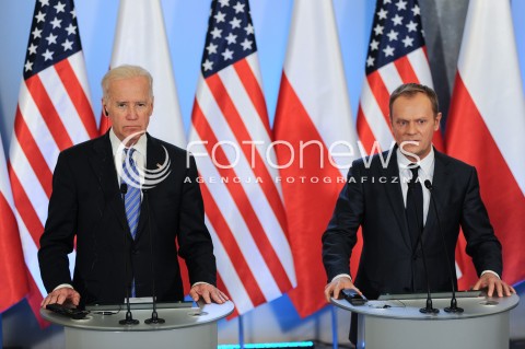  18.03.2014 WARSZAWA<br />WIZYTA WICEPREZYDENTA USA JOE BIDENA W POLSCE<br />N/Z JOE BIDEN DONALD TUSK<br /> 