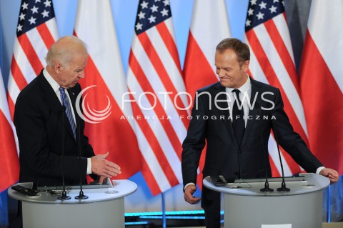  18.03.2014 WARSZAWA<br />WIZYTA WICEPREZYDENTA USA JOE BIDENA W POLSCE<br />N/Z JOE BIDEN DONALD TUSK<br /> 