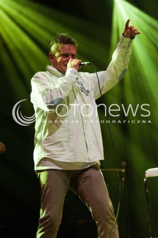  18.03.2014 WARSZAWA <br />
KONCERT KULT UNPLUGGED W SALI KONGRESOWEJ<br />
N/Z KAZIK STASZEWSKI<br />
 