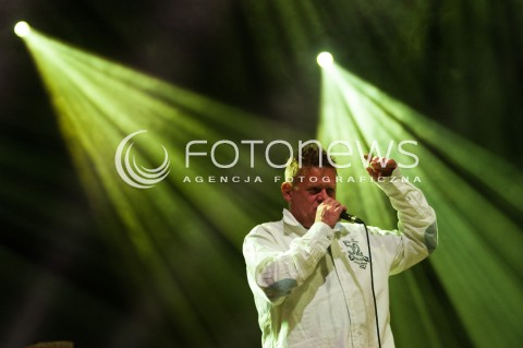  18.03.2014 WARSZAWA <br />
KONCERT KULT UNPLUGGED W SALI KONGRESOWEJ<br />
N/Z KAZIK STASZEWSKI<br />
 