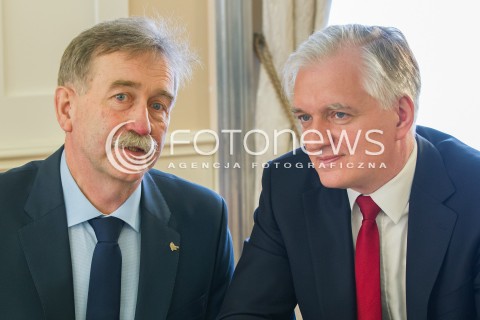  22.03.2014 RZESZOW<br />PREZENTACJA KANDYDATOW POLSKI RAZEM JAROSLAWA GOWINA DO PARLAMENTU EUROPEJSKIEGO NA PODKARPACIU<br />N/Z JAROSLAW GOWIN KAZIMIERZ JAWORSKI<br /> 