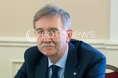  22.03.2014 RZESZOW<br />PREZENTACJA KANDYDATOW POLSKI RAZEM JAROSLAWA GOWINA DO PARLAMENTU EUROPEJSKIEGO NA PODKARPACIU<br />N/Z KAZIMIERZ JAWORSKI<br /> 