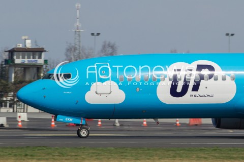  23.03.2014 JASIONKA<br />LOTNISKO RZESZOW JASIONKA<br />PORT LOTNICZY RZESZOW JASIONKA <br />N/Z SAMOLOT BOEING 737 IZRAELSKICH LINII LOTNICZYCH UP AIRLINES EL AL REJESTRACJA 4X-EKM<br /> 