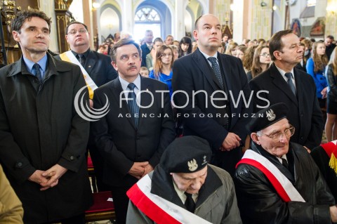  24.03.2014 MARKOWA (PODKARPACKIE)<br />OBCHODY 70. ROCZNICY ZAMORDOWANIA RODZINY ULMOW PRZEZ NIEMIECKICH ZOLNIERZY<br />N/Z BOGDAN ROMANIUK (L1), WOJCIECH BUCZAK (L2), JAN DZIEDZICZAK (P1) POSEL PIS, WLADYSLAW ORTYL (P2) MARSZALEK WOJEWODZTWA PODKARPACKIEGO<br /> 