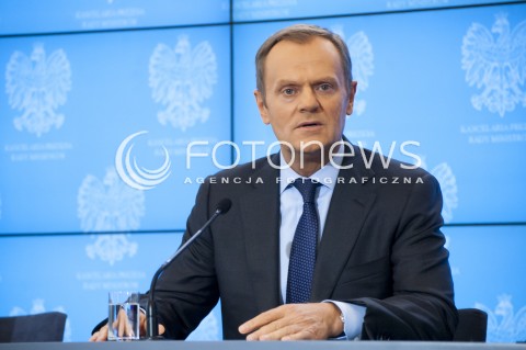  25.03.2014 WARSZAWA KONFERENCJA PREMIERA RP DONALDA TUSKA I MINISTRA PRACY I POLITYKI SPOLECZNEJ WLADYSLAWA KOSINIAKA KAMYSZA N/Z PREMIER RP DONALD TUSK  