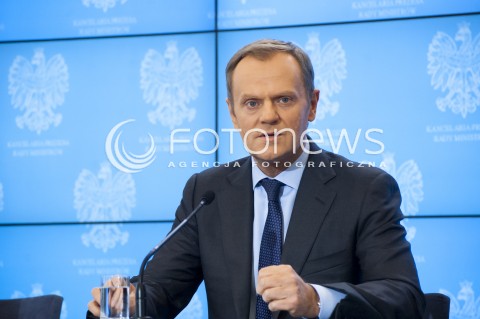  25.03.2014 WARSZAWA KONFERENCJA PREMIERA RP DONALDA TUSKA I MINISTRA PRACY I POLITYKI SPOLECZNEJ WLADYSLAWA KOSINIAKA KAMYSZA N/Z PREMIER RP DONALD TUSK  