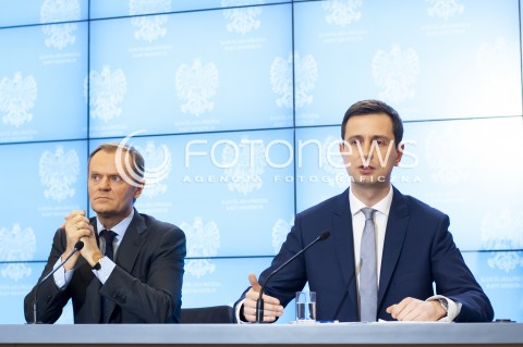 Konferencja prasowa Premiera i Ministra Pracy w Warszawie