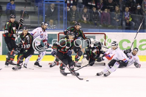  28.03.2014 SANOK HOKEJ NA LODZIE<br />PLH SEZON 2013 / 2014 - MECZ O 1. MIEJSCE FINAL<br />MECZ CIARKO PBS BANK SANOK - GKS TYCHY<br />N/Z JAKUB WITECKI <br /> 