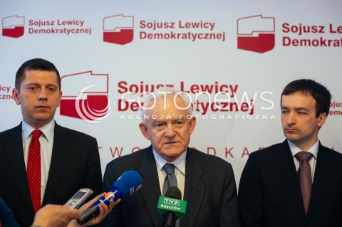  28.03.2014 RZESZOW<br />KONFERENCJA PRASOWA PRZEWODNICZACEGO SLD LESZKA MILLERA W RZESZOWIE<br />N/Z TOMASZ KAMINSKI , LESZEK MILLER , DANIEL KOZDEBA<br /> 