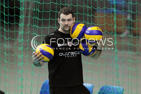  29.03.2014 RZESZOW <br />SIATKOWKA 2013/2014 MEN VOLLEYBALL POLAND  SEASON 2013/2014 <br />SPARING MECZ ASSECO RESOVIA I - ASSECO RESOVIA II<br />N/Z MACIEJ PAJAK<br /> 