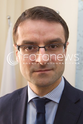  30.03.2014 RZESZOW <br />PREZENTACJA KANDYDATOW PIS DO PARLAMENTU EUROPEJSKIEGO NA PODKARPACIU<br />N/Z TOMASZ POREBA ( NR 1 NA LISCIE ) <br /> 