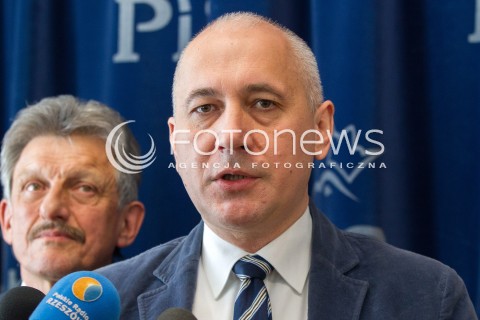  30.03.2014 RZESZOW <br />PREZENTACJA KANDYDATOW PIS DO PARLAMENTU EUROPEJSKIEGO NA PODKARPACIU<br />N/Z JOACHIM BRUDZINSKI<br /> 