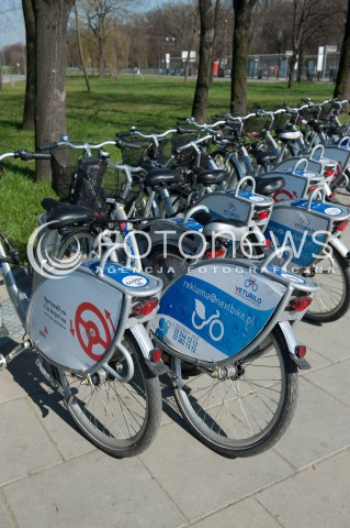  30.03.2014 WARSZAWA <br />ZDJECIE ILUSTRACYJNE<br />N/Z STACJA VETURILO - WYPOZYCZALNIA ROWEROW<br /> 