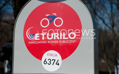 30.03.2014 WARSZAWA <br />ZDJECIE ILUSTRACYJNE<br />N/Z STACJA VETURILO - WYPOZYCZALNIA ROWEROW<br /> 