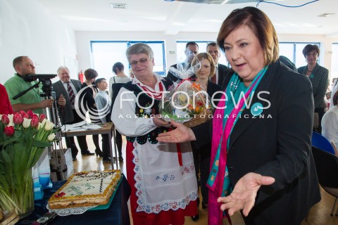  04.04.2014 TRZEBOWNISKO<br />SPOTKANIE MALZONKI PREZYDENTA RP ANNY KOMOROWSKIEJ Z RODZINAMI Z GMINY TRZEBOWNISKO OBJETYMI REALIZACJA PROGRAMU RODZINA WIELODZIETNA 3+<br />N/Z ANNA KOMOROWSKA<br /> 