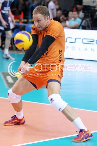  04.04.2014 RZESZOW <br />SIATKOWKA PLUS LIGA 2013/2014 MEN VOLLEYBALL POLAND POLISH PLUSLIGA LEAGUE SEASON 2013/2014 RUNDA PLAY-OFF POLFINAL SEMIFINAL<br />MECZ ASSECO RESOVIA - ZAKSA KEDZIERZYN KOZLE<br />N/Z PIOTR GACEK SYLWETKA <br /> 