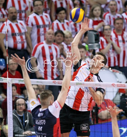  04.04.2014 RZESZOW <br />SIATKOWKA PLUS LIGA 2013/2014 MEN VOLLEYBALL POLAND POLISH PLUSLIGA LEAGUE SEASON 2013/2014 RUNDA PLAY-OFF POLFINAL SEMIFINAL<br />MECZ ASSECO RESOVIA - ZAKSA KEDZIERZYN KOZLE<br />N/Z PETER VERES DICK KOOY <br /> 