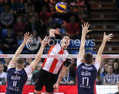  04.04.2014 RZESZOW <br />SIATKOWKA PLUS LIGA 2013/2014 MEN VOLLEYBALL POLAND POLISH PLUSLIGA LEAGUE SEASON 2013/2014 RUNDA PLAY-OFF POLFINAL SEMIFINAL<br />MECZ ASSECO RESOVIA - ZAKSA KEDZIERZYN KOZLE<br />N/Z OLIEG ACHREM ALEH AKHREM DICK KOOY MARCIN MOZDZONEK <br /> 