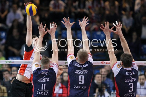  04.04.2014 RZESZOW <br />SIATKOWKA PLUS LIGA 2013/2014 MEN VOLLEYBALL POLAND POLISH PLUSLIGA LEAGUE SEASON 2013/2014 RUNDA PLAY-OFF POLFINAL SEMIFINAL<br />MECZ ASSECO RESOVIA - ZAKSA KEDZIERZYN KOZLE<br />N/Z JOCHEN SCHOPS DICK KOOY LUKASZ WISNIEWSKI DOMINIK WITCZAK <br /> 