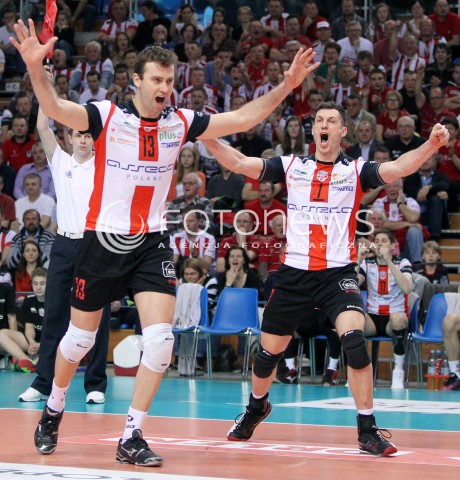  04.04.2014 RZESZOW <br />SIATKOWKA PLUS LIGA 2013/2014 MEN VOLLEYBALL POLAND POLISH PLUSLIGA LEAGUE SEASON 2013/2014 RUNDA PLAY-OFF POLFINAL SEMIFINAL<br />MECZ ASSECO RESOVIA - ZAKSA KEDZIERZYN KOZLE<br />N/Z PETER VERES OLIEG ACHREM ALEH AKHREM RADOSC EMOCJE SYLWETKA <br /> 
