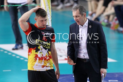  04.04.2014 RZESZOW <br />SIATKOWKA PLUS LIGA 2013/2014 MEN VOLLEYBALL POLAND POLISH PLUSLIGA LEAGUE SEASON 2013/2014 RUNDA PLAY-OFF POLFINAL SEMIFINAL<br />MECZ ASSECO RESOVIA - ZAKSA KEDZIERZYN KOZLE<br />N/Z ANDRZEJ KOWAL TRENER ( HEAD COACH ) KRZYSZTOF IGNACZAK ZLOSC EMOCJE<br /> 