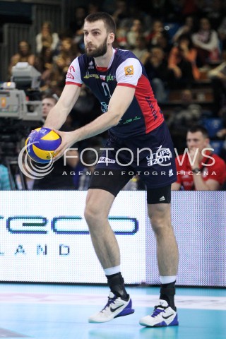  04.04.2014 RZESZOW <br />SIATKOWKA PLUS LIGA 2013/2014 MEN VOLLEYBALL POLAND POLISH PLUSLIGA LEAGUE SEASON 2013/2014 RUNDA PLAY-OFF POLFINAL SEMIFINAL<br />MECZ ASSECO RESOVIA - ZAKSA KEDZIERZYN KOZLE<br />N/Z MARCIN MOZDZONEK SYLWETKA<br /> 