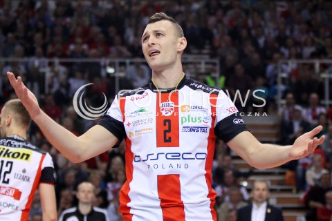  04.04.2014 RZESZOW <br />SIATKOWKA PLUS LIGA 2013/2014 MEN VOLLEYBALL POLAND POLISH PLUSLIGA LEAGUE SEASON 2013/2014 RUNDA PLAY-OFF POLFINAL SEMIFINAL<br />MECZ ASSECO RESOVIA - ZAKSA KEDZIERZYN KOZLE<br />N/Z PAUL LOTMAN ZLOSC EMOCJE SMUTEK SYLWETKA <br /> 