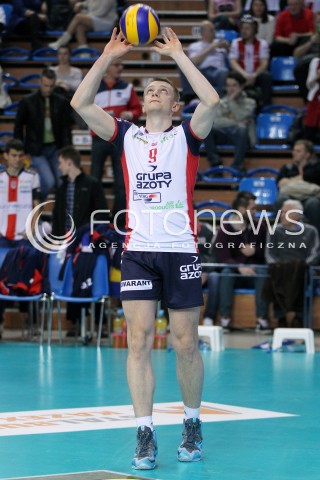  05.04.2014 RZESZOW <br />SIATKOWKA PLUS LIGA 2013/2014 MEN VOLLEYBALL POLAND POLISH PLUSLIGA LEAGUE SEASON 2013/2014 RUNDA PLAY-OFF POLFINAL SEMIFINAL<br />MECZ ASSECO RESOVIA - ZAKSA KEDZIERZYN KOZLE<br />N/Z LUKASZ WISNIEWSKI SYLWETKA <br /> 
