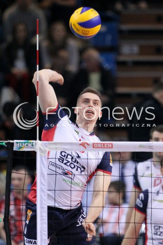  05.04.2014 RZESZOW <br />SIATKOWKA PLUS LIGA 2013/2014 MEN VOLLEYBALL POLAND POLISH PLUSLIGA LEAGUE SEASON 2013/2014 RUNDA PLAY-OFF POLFINAL SEMIFINAL<br />MECZ ASSECO RESOVIA - ZAKSA KEDZIERZYN KOZLE<br />N/Z WOJCIECH FERENS SYLWETKA ATAK<br /> 