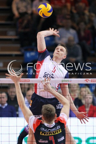  05.04.2014 RZESZOW <br />SIATKOWKA PLUS LIGA 2013/2014 MEN VOLLEYBALL POLAND POLISH PLUSLIGA LEAGUE SEASON 2013/2014 RUNDA PLAY-OFF POLFINAL SEMIFINAL<br />MECZ ASSECO RESOVIA - ZAKSA KEDZIERZYN KOZLE<br />N/Z LUKASZ WISNIEWSKI <br /> 