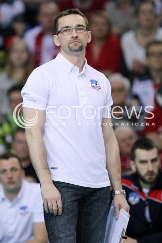  05.04.2014 RZESZOW <br />SIATKOWKA PLUS LIGA 2013/2014 MEN VOLLEYBALL POLAND POLISH PLUSLIGA LEAGUE SEASON 2013/2014 RUNDA PLAY-OFF POLFINAL SEMIFINAL<br />MECZ ASSECO RESOVIA - ZAKSA KEDZIERZYN KOZLE<br />N/Z SEBASTIAN SWIDERSKI TRENER ( HEAD COACH ) SYLWETKA <br /> 