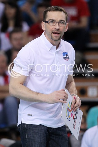  05.04.2014 RZESZOW <br />SIATKOWKA PLUS LIGA 2013/2014 MEN VOLLEYBALL POLAND POLISH PLUSLIGA LEAGUE SEASON 2013/2014 RUNDA PLAY-OFF POLFINAL SEMIFINAL<br />MECZ ASSECO RESOVIA - ZAKSA KEDZIERZYN KOZLE<br />N/Z SEBASTIAN SWIDERSKI TRENER ( HEAD COACH ) SYLWETKA <br /> 
