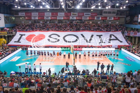  05.04.2014 RZESZOW <br />SIATKOWKA PLUS LIGA 2013/2014 MEN VOLLEYBALL POLAND POLISH PLUSLIGA LEAGUE SEASON 2013/2014 RUNDA PLAY-OFF POLFINAL SEMIFINAL<br />MECZ ASSECO RESOVIA - ZAKSA KEDZIERZYN KOZLE<br />N/Z OPRAWA DOPING KIBICE SEKTOROWKA I LOVE SOVIA NAPIS FLAGA<br /> 