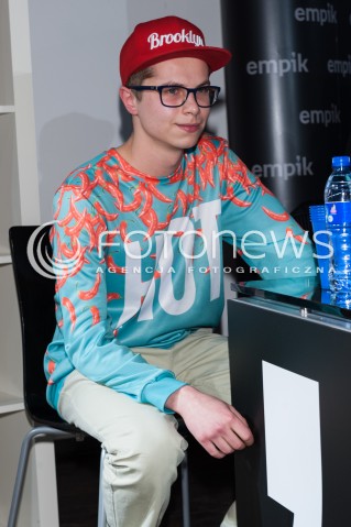  08.04.2014 WARSZAWA <br />PROMOCJA ALBUMU YOUNG STARS W EMPIKU<br />N/Z SOUTH BLUNT SYSTEM<br /> 