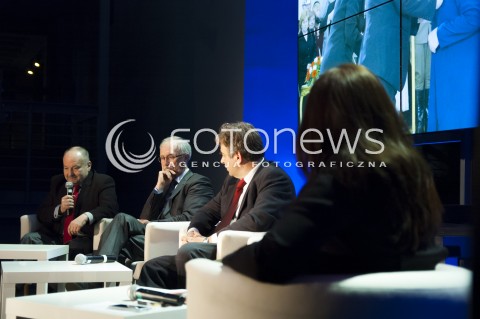  09.04.2014 WARSZAWA UROCZYSTA PREZENTACJA ALBUMU PT. PREZYDENT LECH KACZYNSKI WARTO BYC POLAKIEM N/Z AUTORZY STANISLAW KOSTRZEWSKI MACIEJ LOPINSKI MACIEJ CHOJNOWSKI   